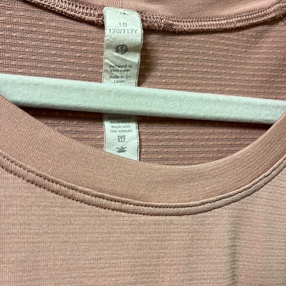 Lululemon Swiftly Shirt - Picture 3 of 3